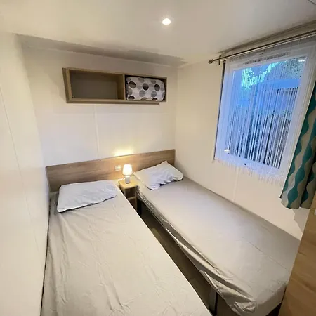 Mobilhome 8 Pers Climatise La Reserve 4 Etoiles Piscine Proche Casa de Férias *